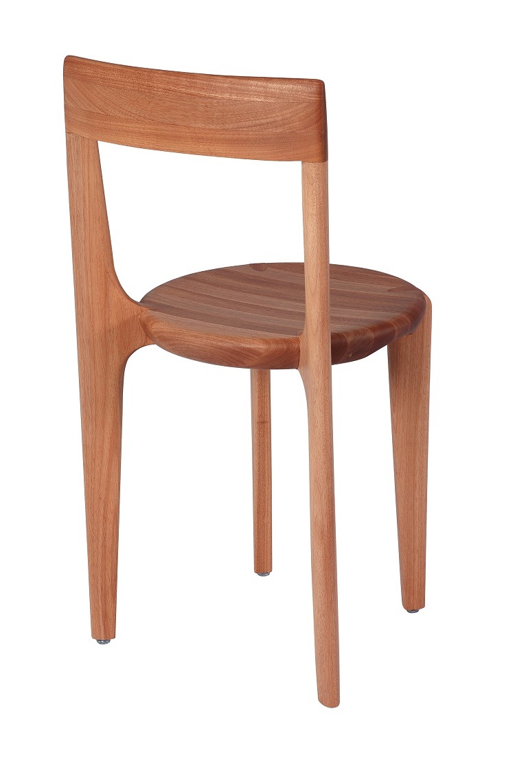 Cadeira Terra – design de Amelia Tarozzo, Camila Fix, Flavia Pagotti Silva e Rejane Carvalho Leite (Plataforma4 para Oficcina Origin)