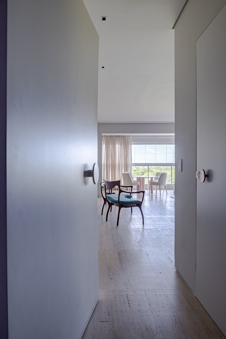 Detalhe do acesso ao living