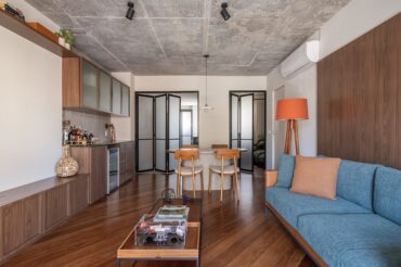 Integração alinha cozinha, jantar e sala de TV (fotos Dander Freitas, divulgação)